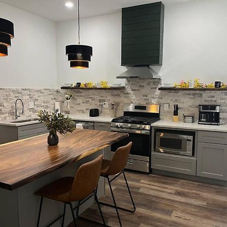 Luxury 2Br Within Walking Distance To Nightlife!! Villa Covington Exteriör bild